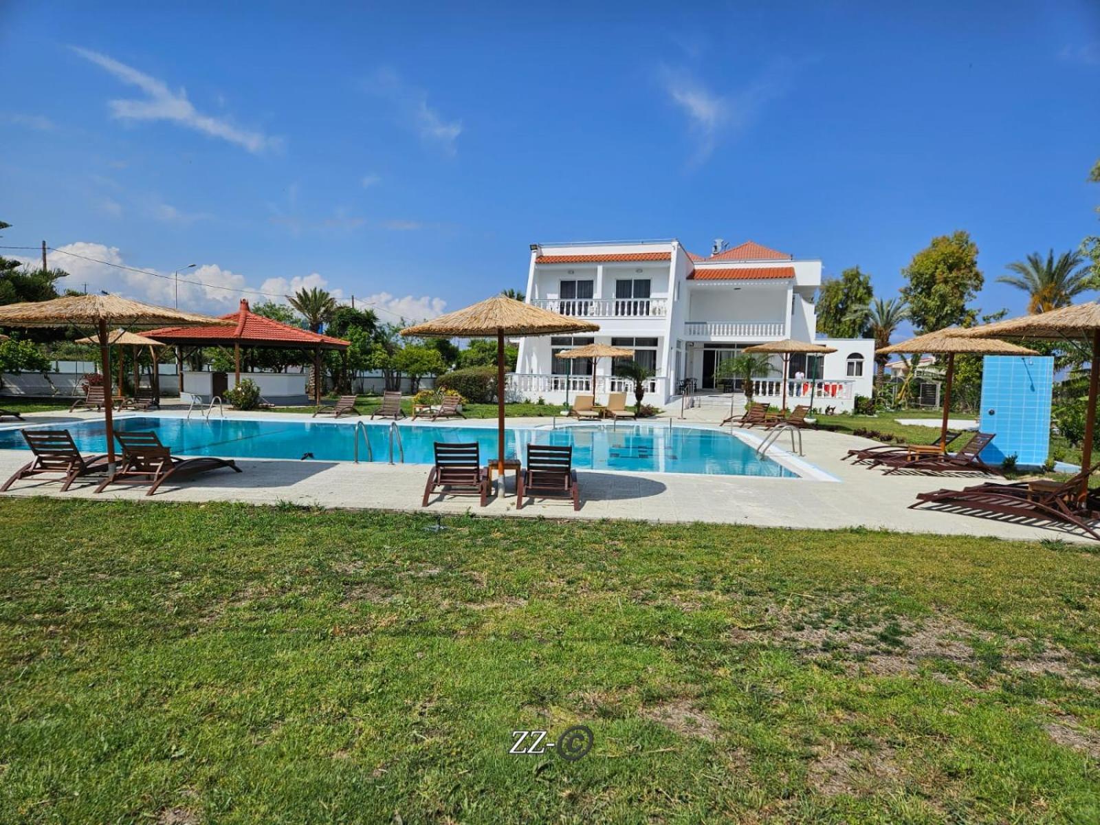 Ayit Hotel Theológos Dış mekan fotoğraf